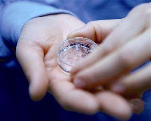 代怀成功率高_代怀孕机构微信号_第三代试管婴儿，适合哪些人做？_2BoVb